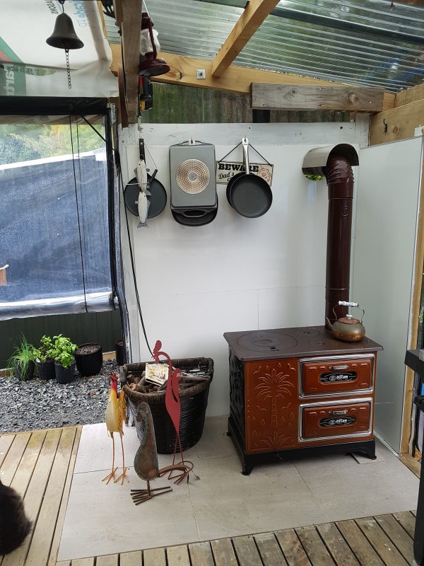 Bucket Stove - Image 2